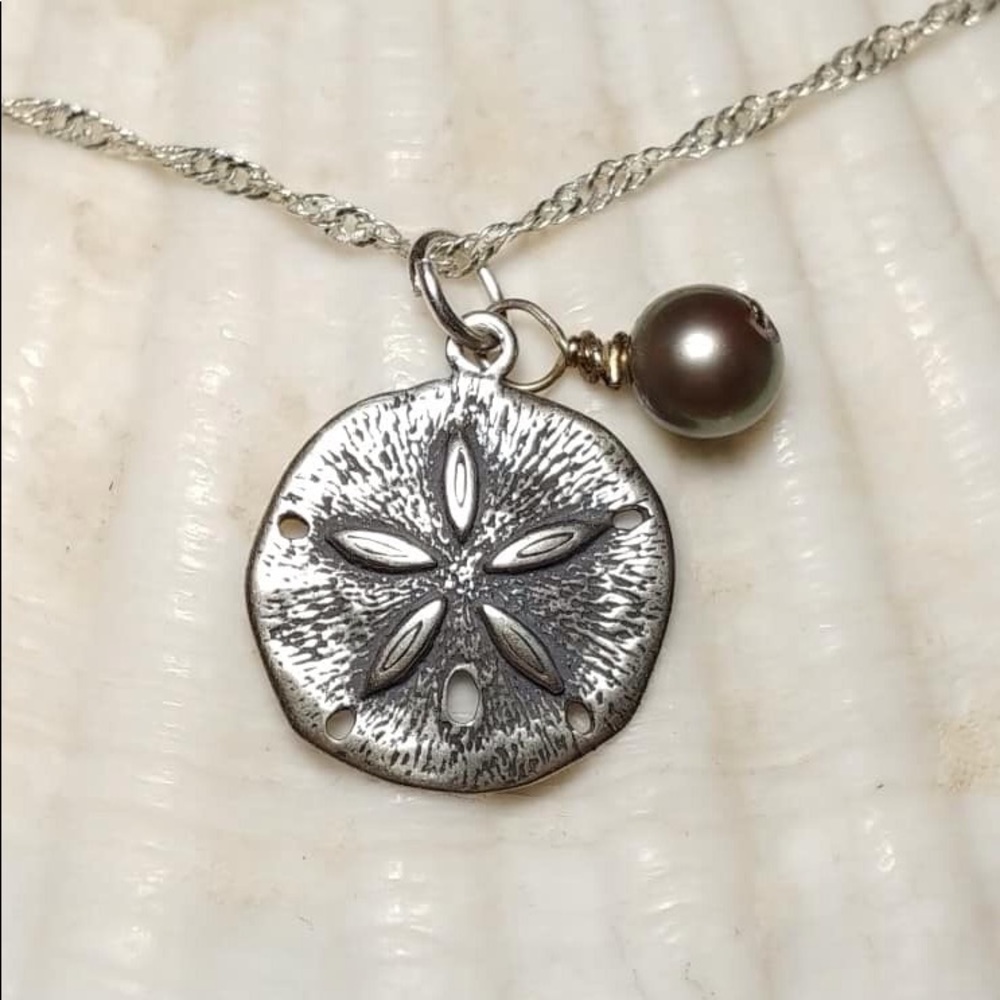 Sand dollar pendant